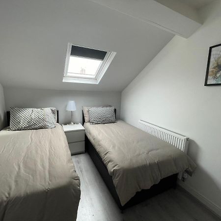 Ryan Air I Bnb - Lfc Apartments リヴァプール エクステリア 写真