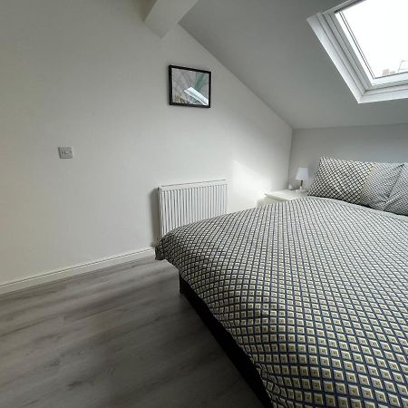 Ryan Air I Bnb - Lfc Apartments リヴァプール エクステリア 写真